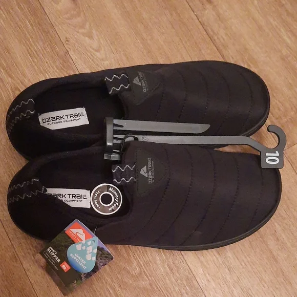 Ozark Trail Black Slip-On Loafers for Men Water Repellent Outdoor Gear - Picture 2 of 5